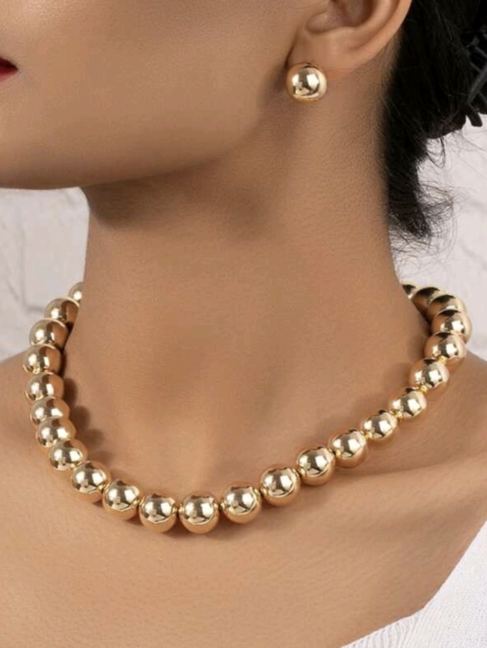 Gold Beaded Choker Necklace - Elegant Statement Jewelry